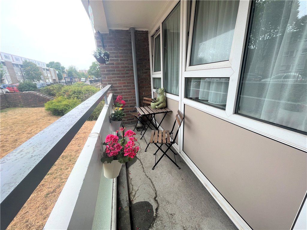 1 bed flat for sale in Elm Grove, Southsea, Hampshire PO5 Zoopla