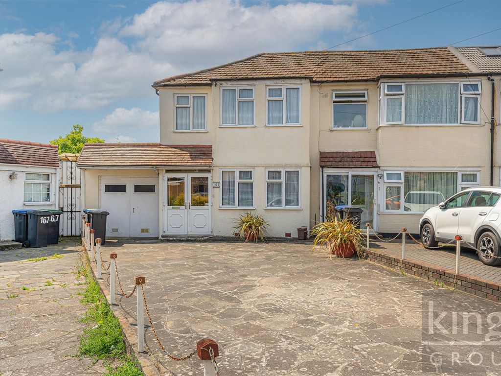 3 bed end terrace house for sale in Albany Park Avenue, Enfield EN3