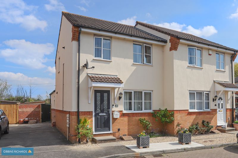 4 bed semidetached house for sale in Teak Close, East Bower
