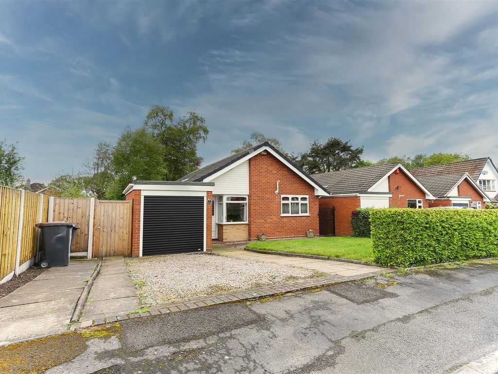 3 bed detached bungalow for sale in Kensington Court, Alsager, StokeOn