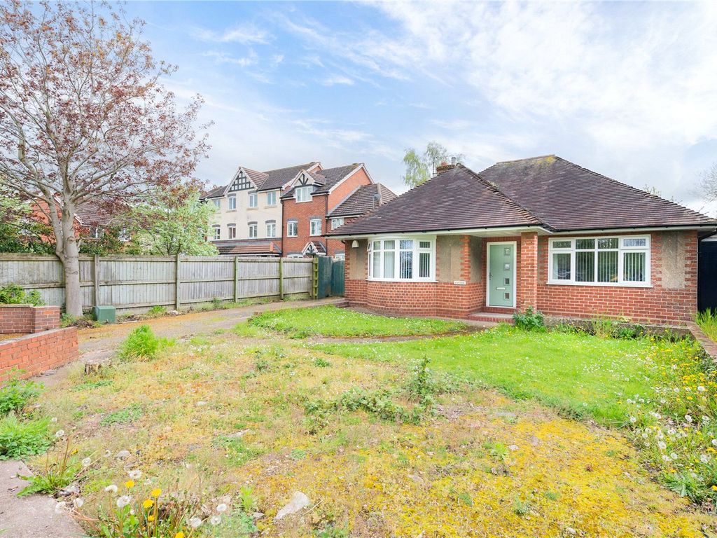 2 bed bungalow for sale in Wellington Road, Donnington, Telford