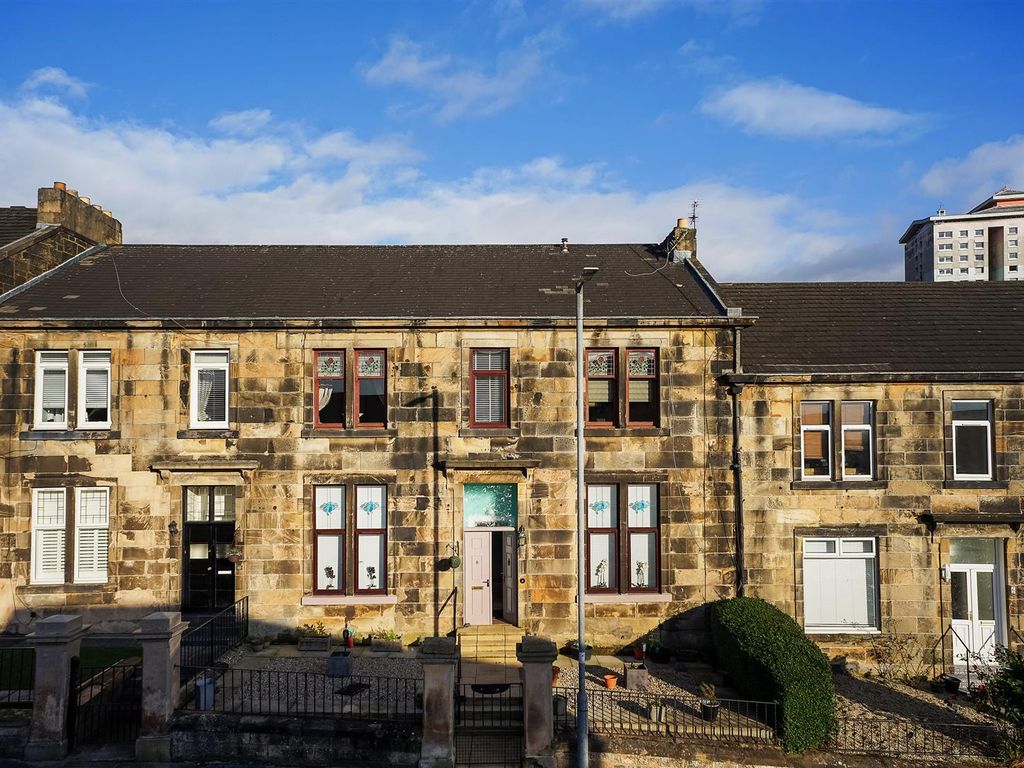 3 bed flat for sale in Weir Street, Coatbridge ML5, £125,000 Zoopla