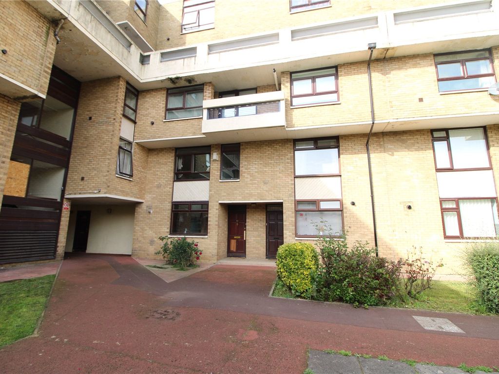 3 bed for sale in Collingwood Court, Washington, Tyne And