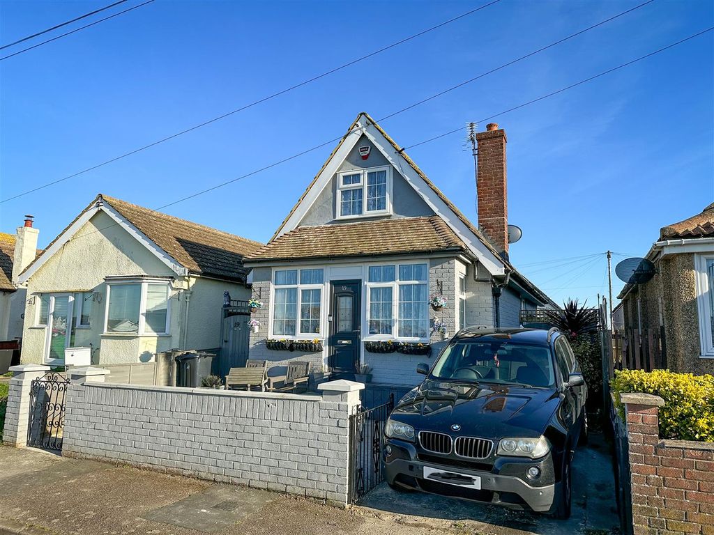 3 bed property for sale in St. Christophers Way, Jaywick, Village CO15