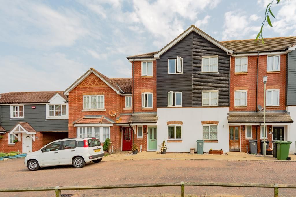 4 bed terraced house for sale in White Willow Close, Willesborough