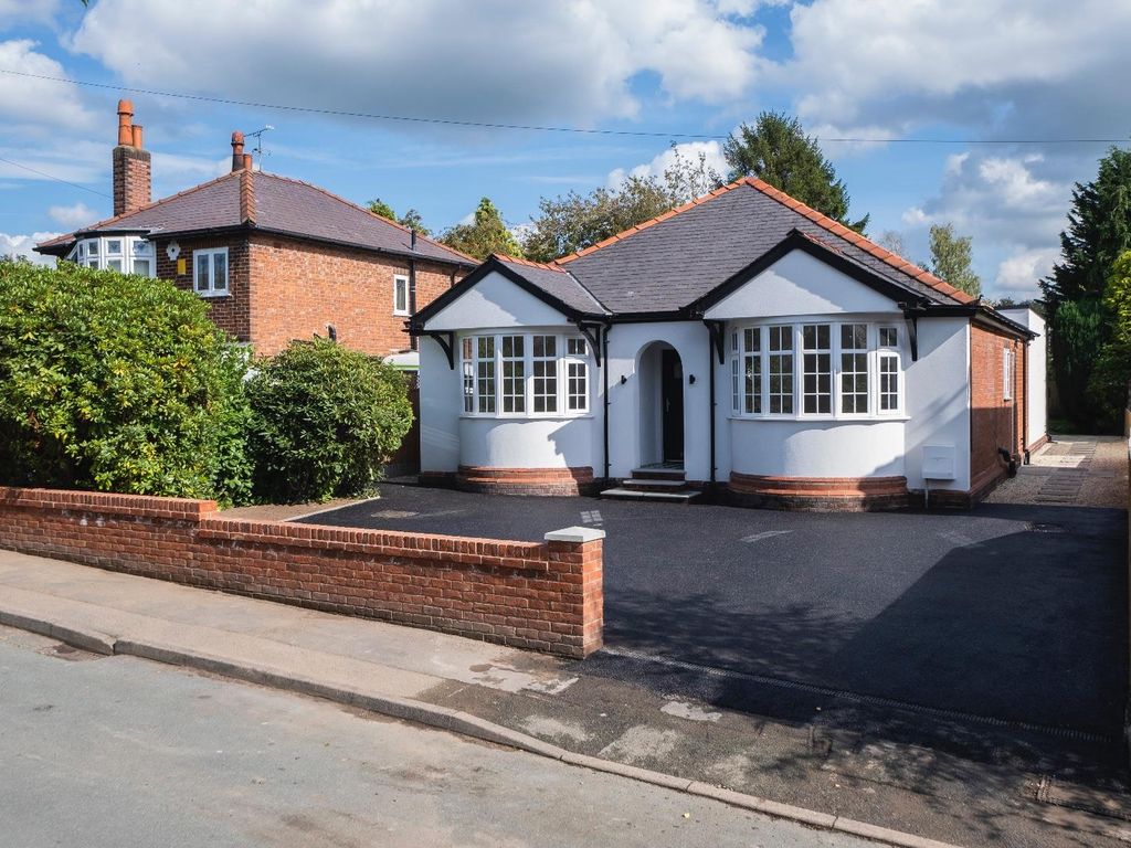 4 bed detached bungalow for sale in Belgrave Road, Great Boughton