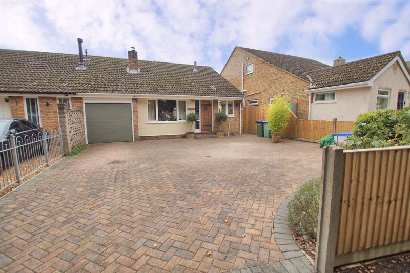 3 bed semidetached bungalow for sale in Malvern Avenue, Fareham PO14