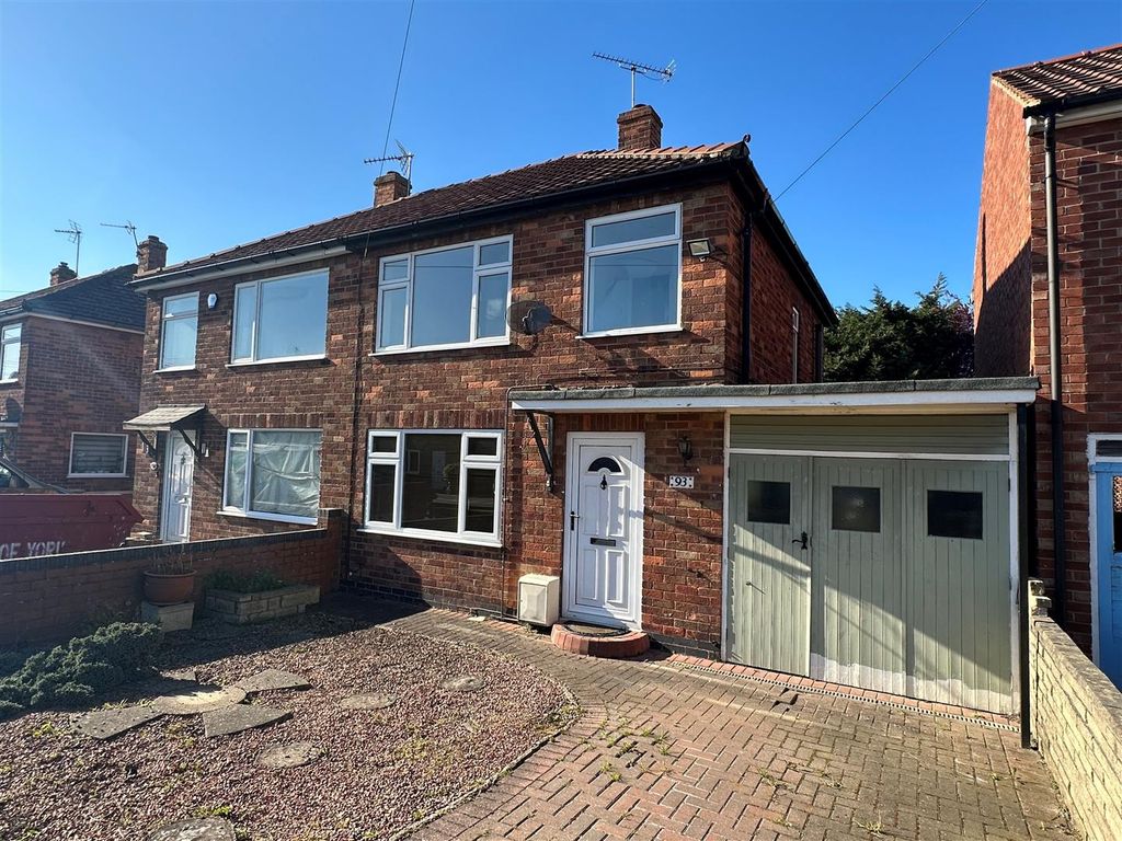 3 bed semidetached house for sale in Anthea Drive, Huntington, York