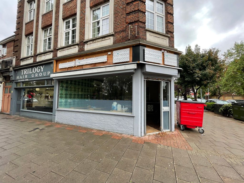 Retail premises to let in 1 Faircross Parade, Longbridge Road, Barking