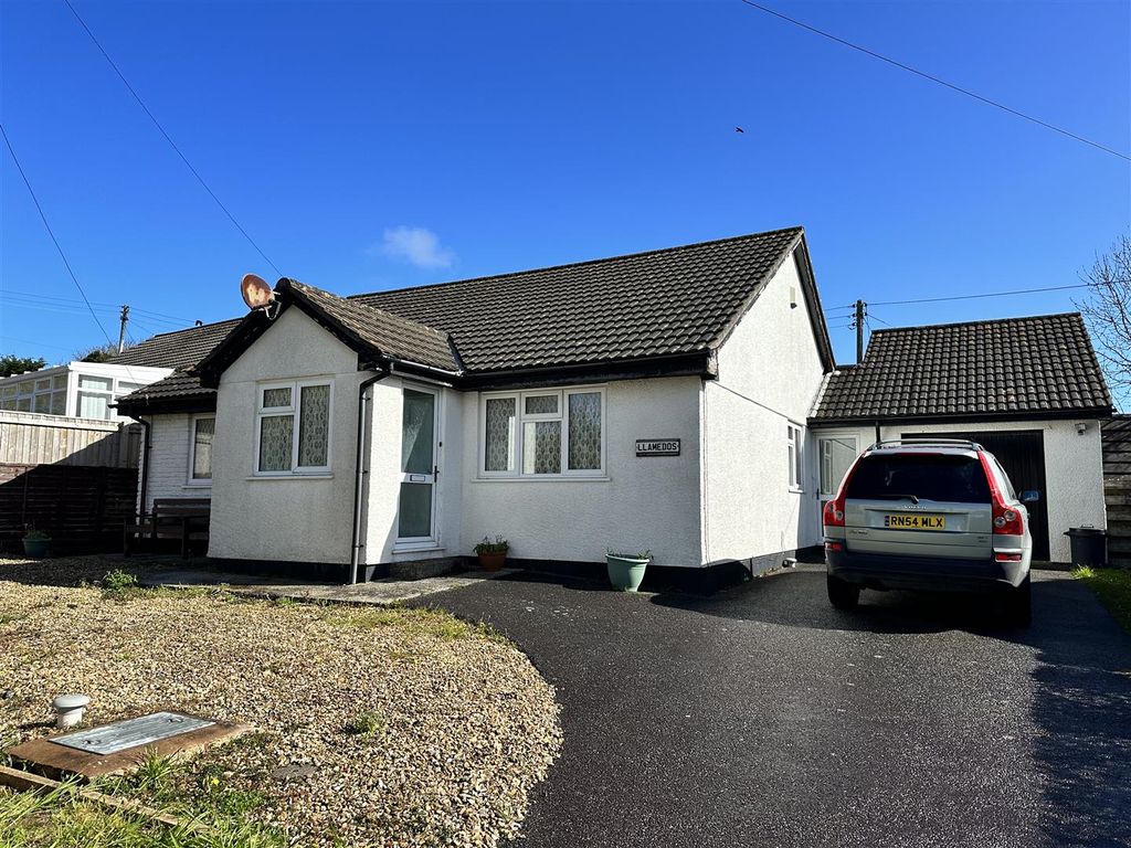 3 bed detached bungalow for sale in North Hill, Blackwater, Truro TR4