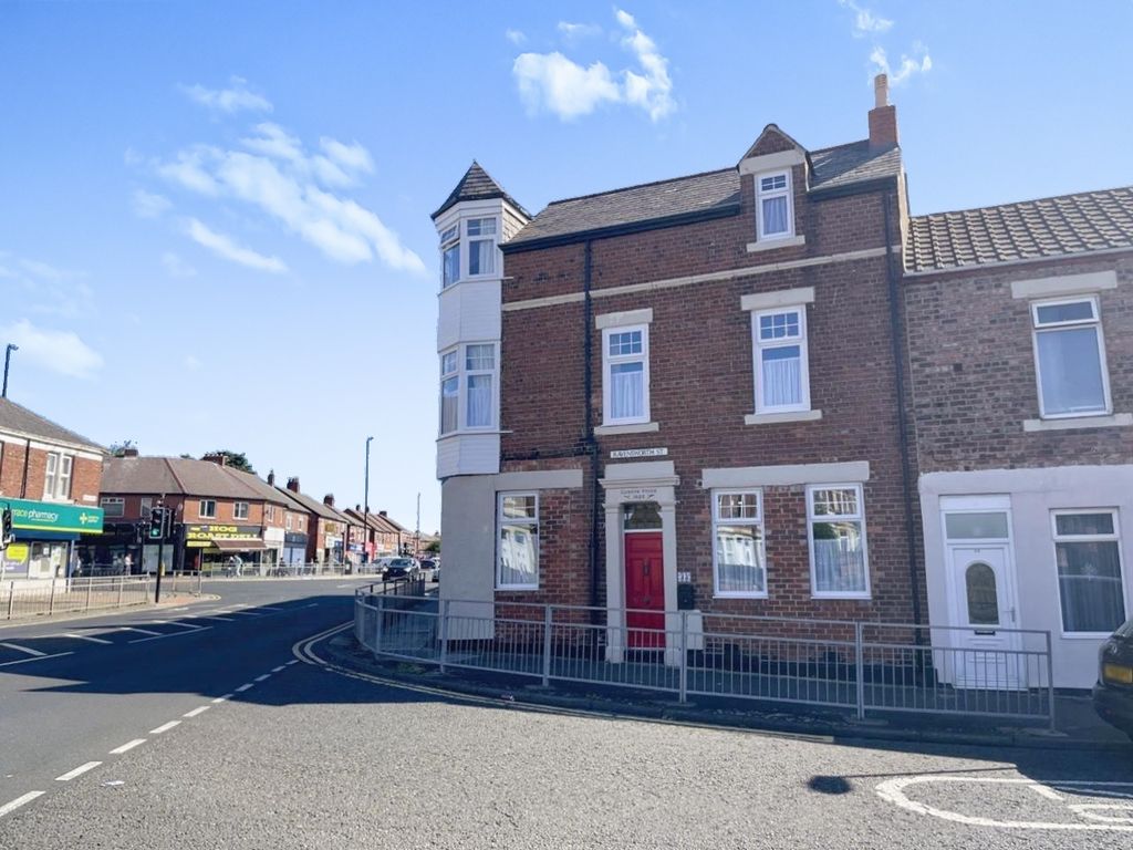 4 bed terraced house for sale in Ravensworth Street, Wallsend NE28 Zoopla