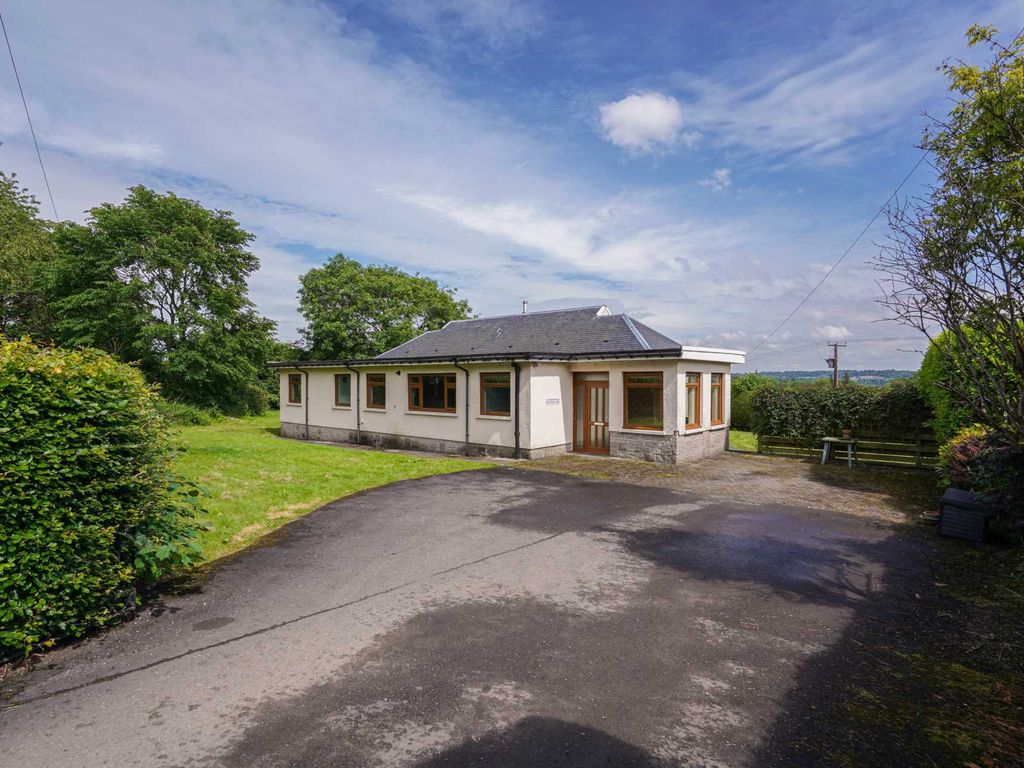 4 bed bungalow for sale in Milton Of Campsie, Glasgow G66 Zoopla 4 bed bungalow for sale in Milton Of Campsie, Glasgow G66 Zoopla