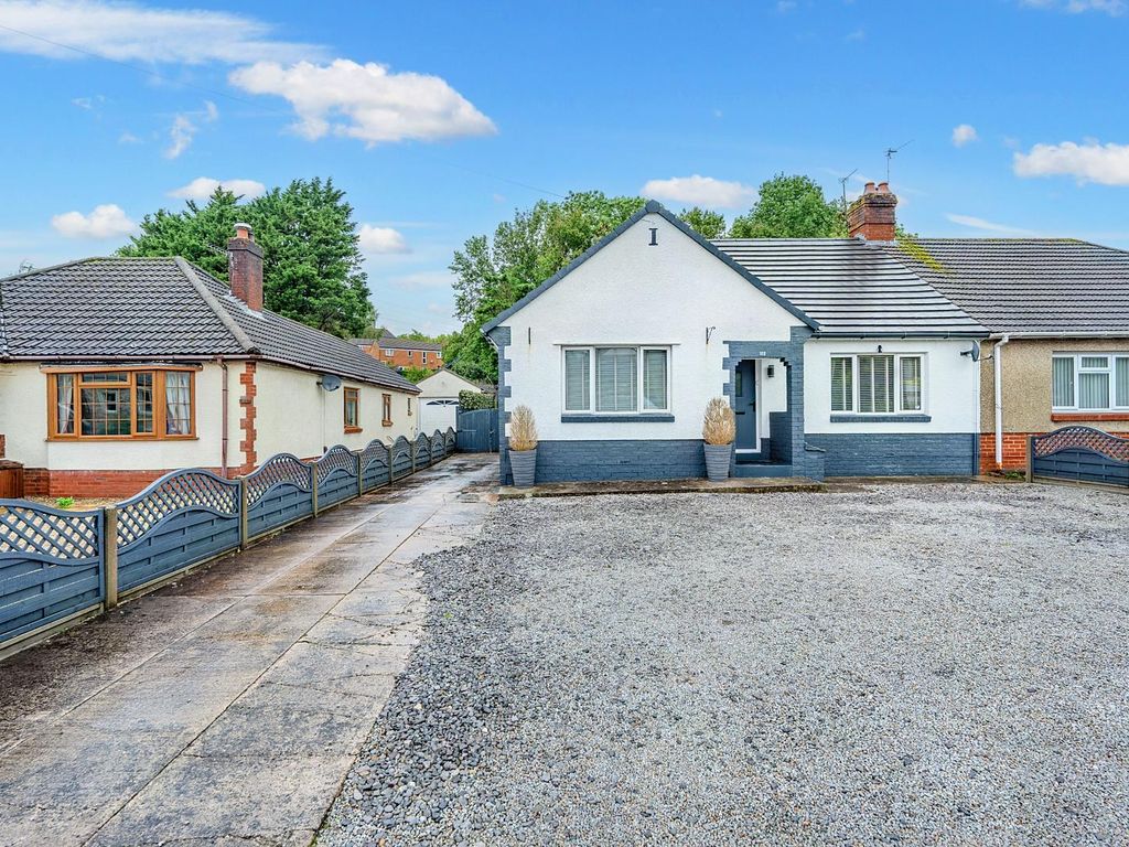 3 bed semidetached bungalow for sale in Bath Road, Willsbridge, Bristol BS30, £485,000 Zoopla