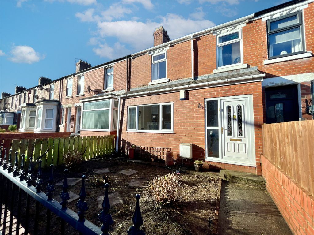 3 bed terraced house for sale in Parsons Gardens, Dunston NE11, £145,000 Zoopla