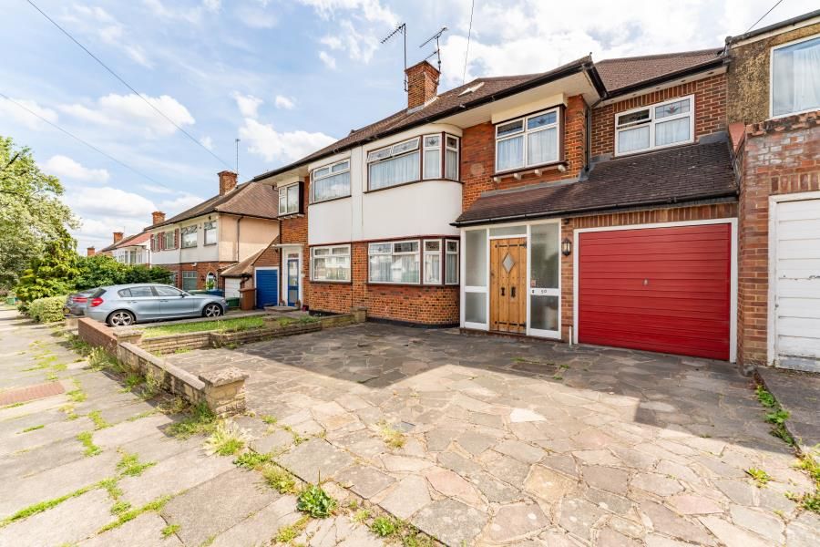 4 bed semidetached house for sale in The Ridgeway, North Harrow