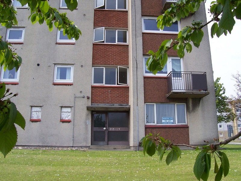 2 bed flat for sale in Seafield View, Kirkcaldy KY1, £50,000 Zoopla
