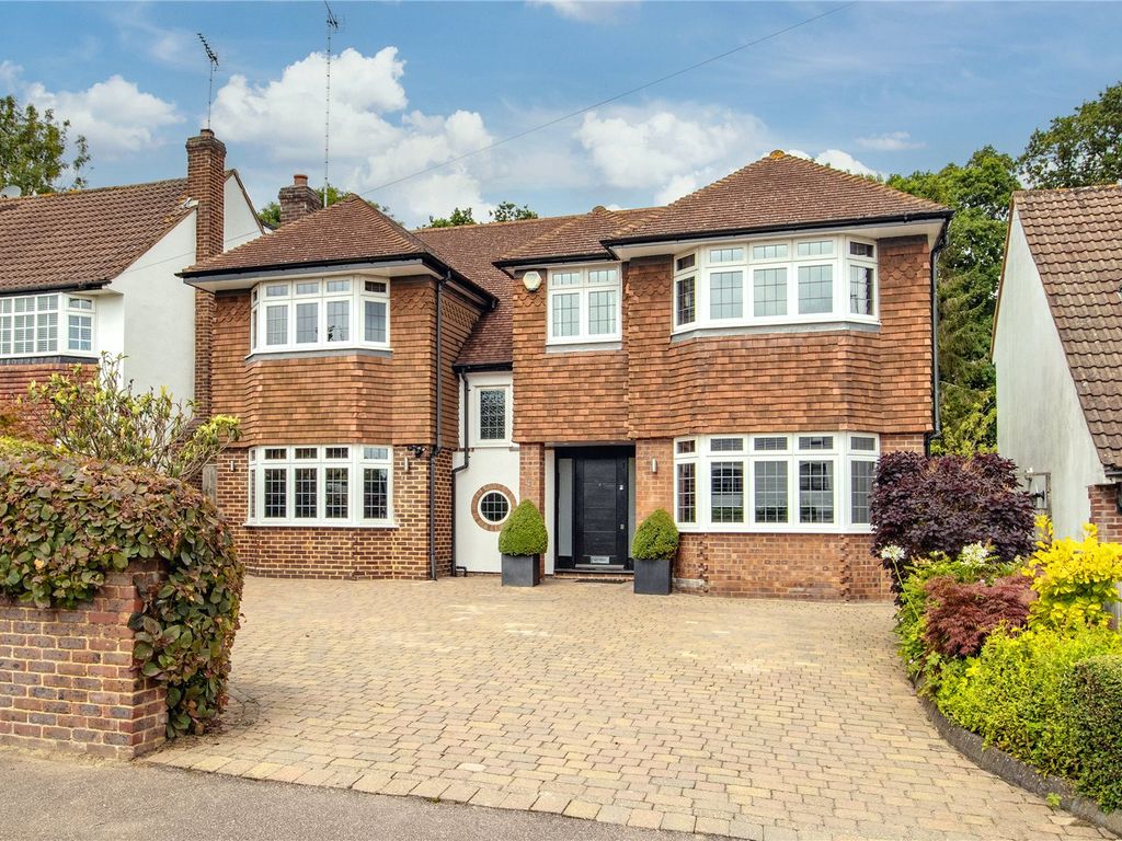 5 bed detached house for sale in Grange Road, Elstree, Borehamwood