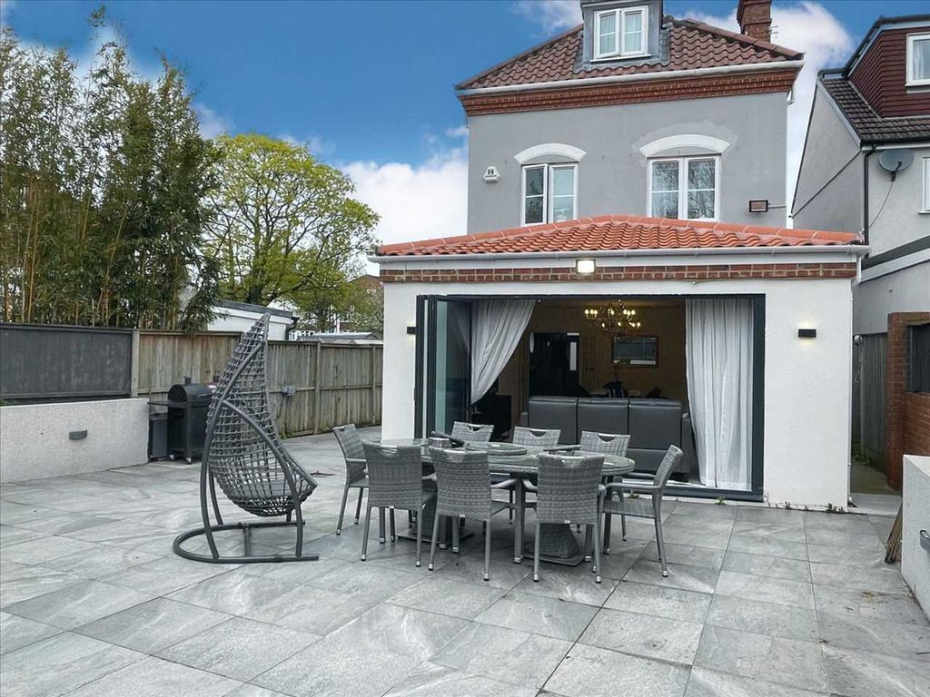 4 bed detached house for sale in The Highway, Stanmore, Stanmore HA7 Zoopla