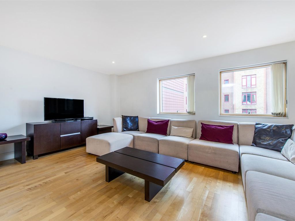 3 bed flat to rent in Cavendish House, 31 Monck Street, Westminster