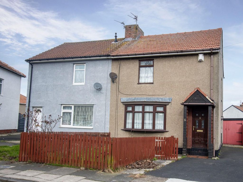3 bed semidetached house for sale in Park Crescent, Shiremoor