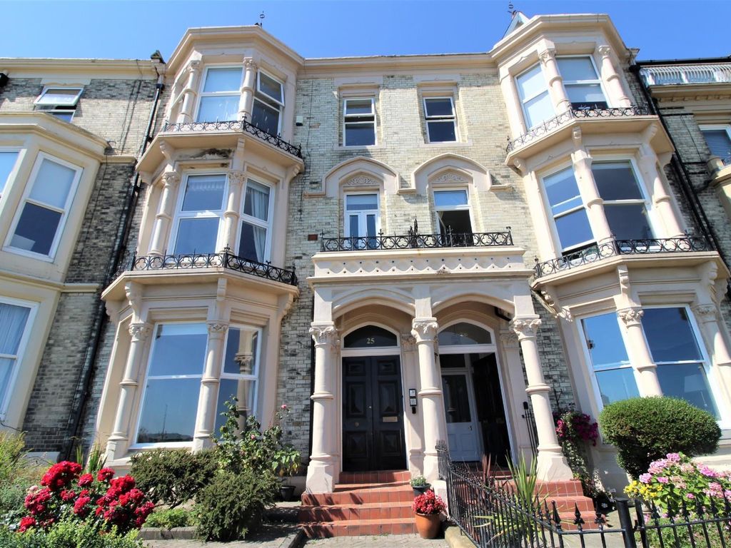 3 bed flat to rent in Percy Gardens, Tynemouth, North Shields NE30 Zoopla