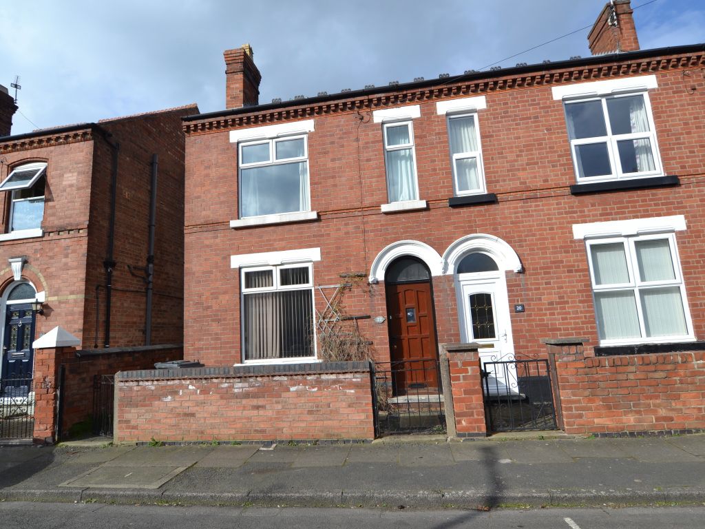 3 bed semidetached house for sale in Upper Wellington Street, Long Eaton, Nottingham NG10, £