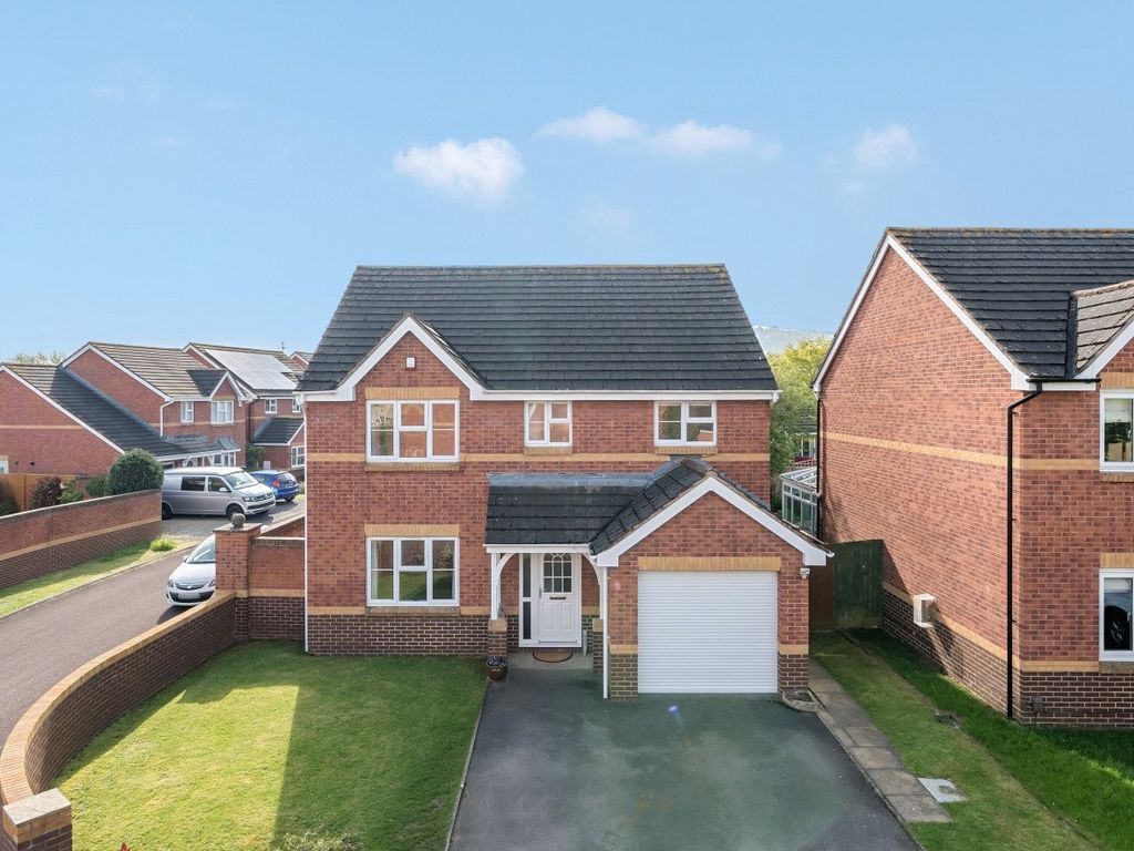 4 bed detached house for sale in Hidcote Avenue, Up Hatherley