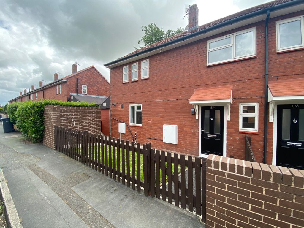 3 bed end terrace house for sale in Butlers Meadow, Warton, Preston