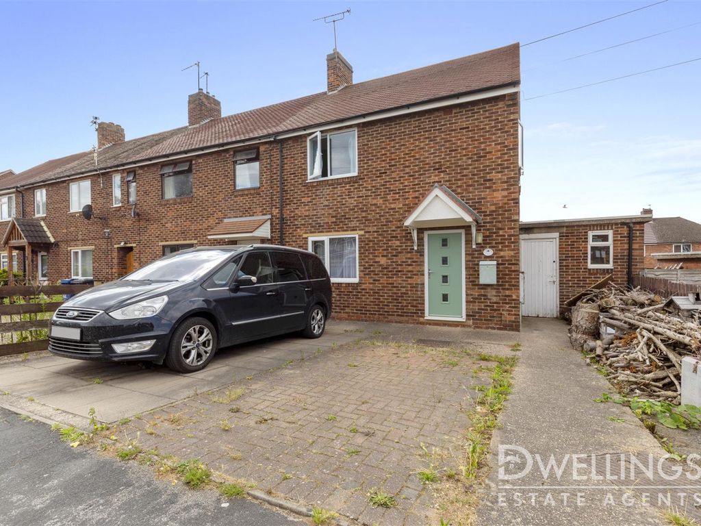 3 bed semidetached house for sale in Suffolk Road, Stapenhill, Burton
