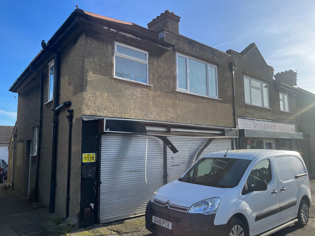 Retail premises to let in Wilkins Road, Oxford OX4, £12,500 pa Zoopla