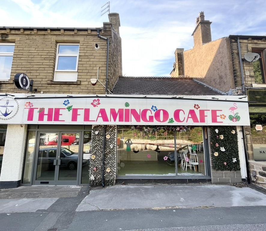 Commercial property to let in 10001004 Manchester Road, Linthwaite