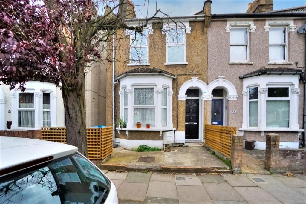 1 bed flat to rent in Fotheringham Road, Enfield EN1, £1,400 pcm Zoopla