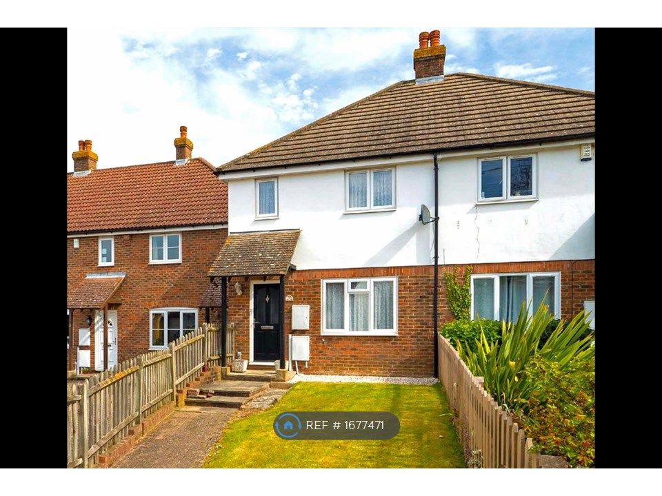 3 bed terraced house to rent in Ashdown Field, Chartham, Canterbury CT4