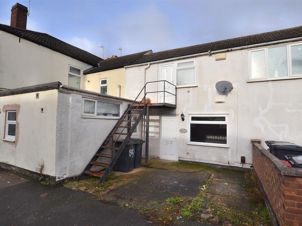 1 bed flat to rent in Belvoir Road, Coalville, Leicestershire LE67, £