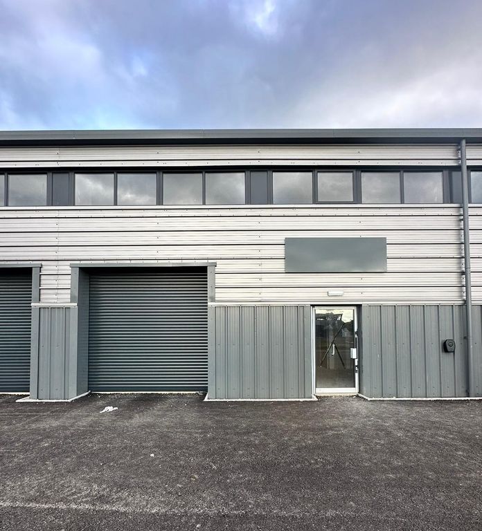 Industrial to let in Unit 14, Felindre Court, Pencoed Technology Park