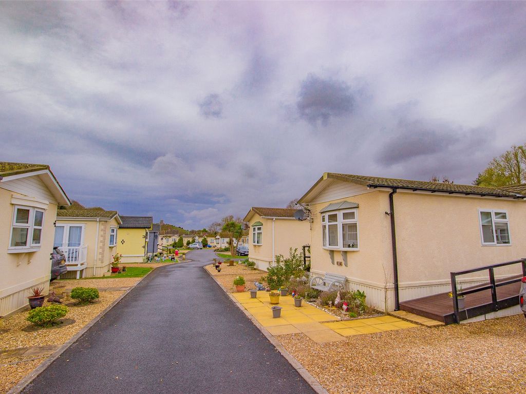 2 bed property for sale in Grange Road, Uphill, WestonSuperMare