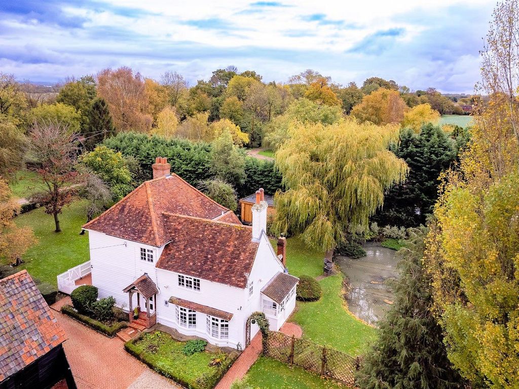 4 bed detached house for sale in Epping Long Green, Epping Green