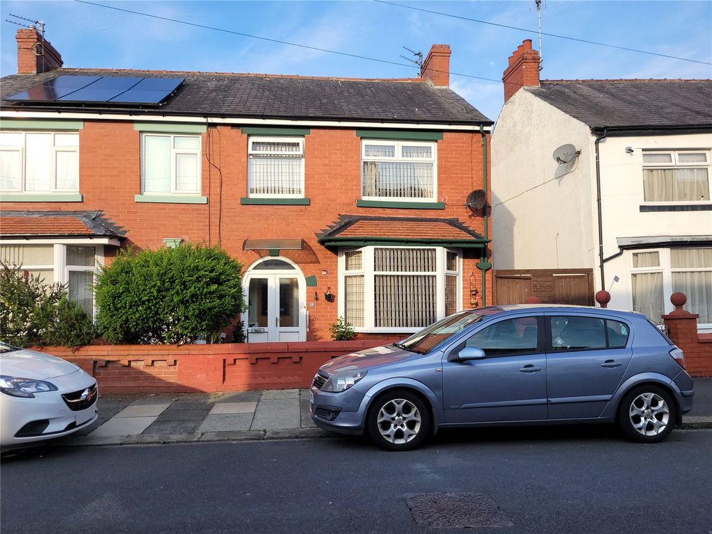 3 bed semidetached house for sale in Hudson Road, Blackpool