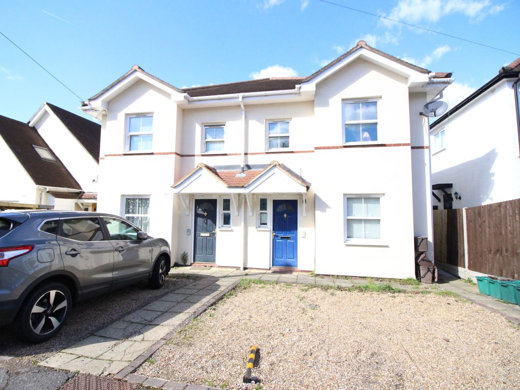 Studio for sale in Washington Road, Worcester Park KT4 Zoopla