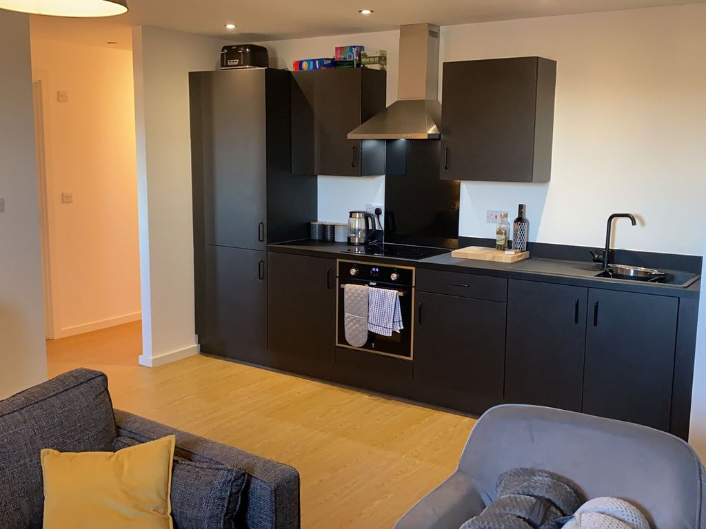 1 bed flat to rent in Rufus Court, Seacroft, Leeds LS14, £965 pcm Zoopla
