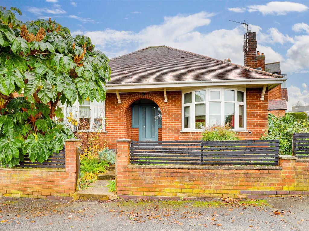 2 bed detached bungalow for sale in Porchester Road, Mapperley, Nottinghamshire NG3, £230,000