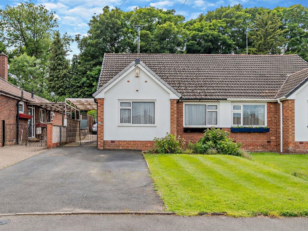 3 bed bungalow for sale in Collingwood Avenue, Bilton, Rugby CV22, £