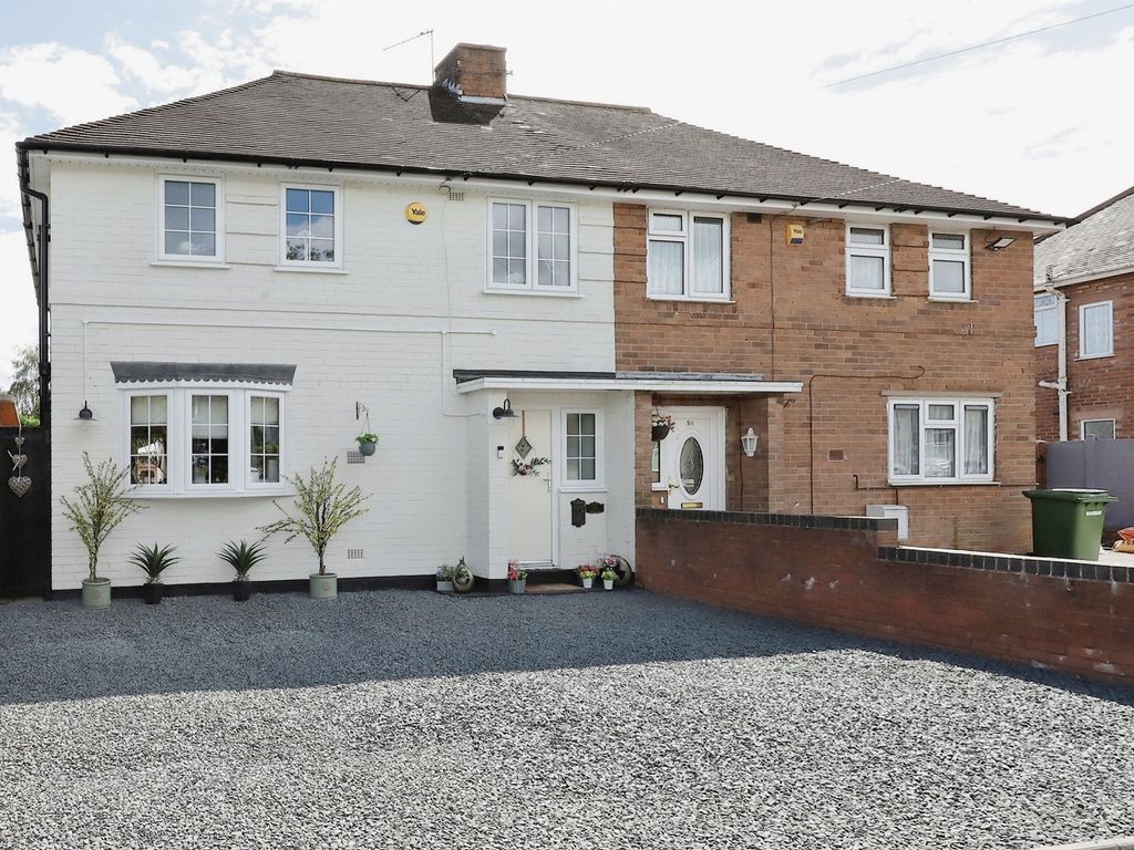 3 bed semidetached house for sale in Fieldhouse Road, Off Dovedale