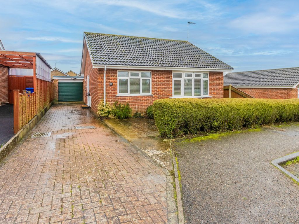 2 bed detached bungalow for sale in Rider Haggard Lane, Kessingland