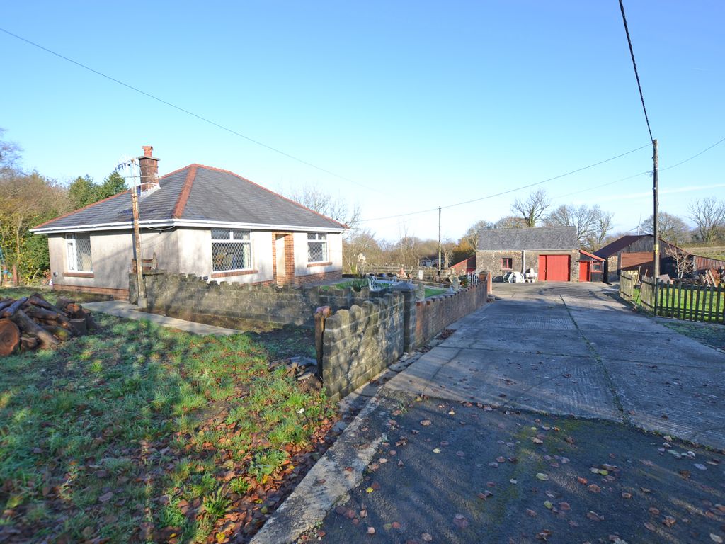 2 bed property for sale in Spien Road, Penygroes, Llanelli SA14 Zoopla