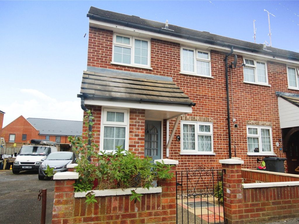 3 bed end terrace house to rent in Audley Street, Reading, Berkshire