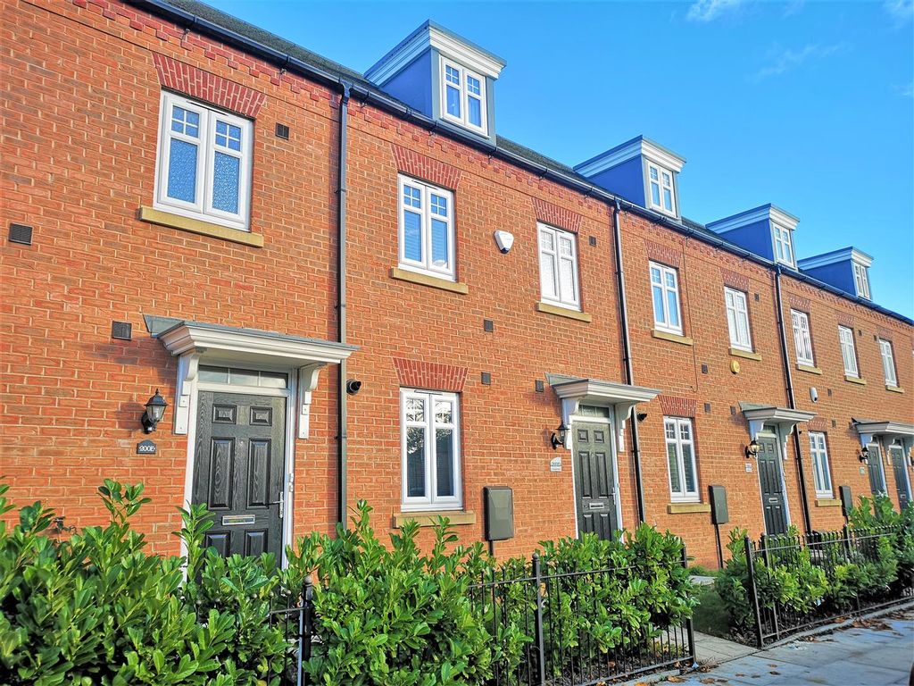 3 bed property to rent in Vauxhall Road, Liverpool L3, £1,350 pcm Zoopla