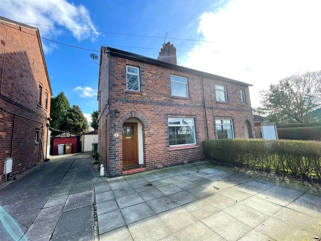 3 bed semidetached house for sale in Sandy Lane, Winterley, Sandbach