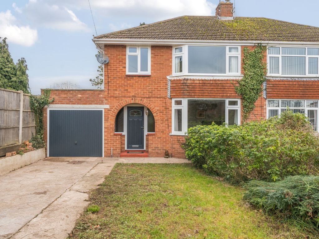 3 bed semidetached house for sale in Seaton Avenue, Hereford HR1, £