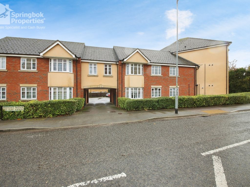 2 bed flat for sale in French's Avenue, Dunstable, Bedfordshire LU6, £